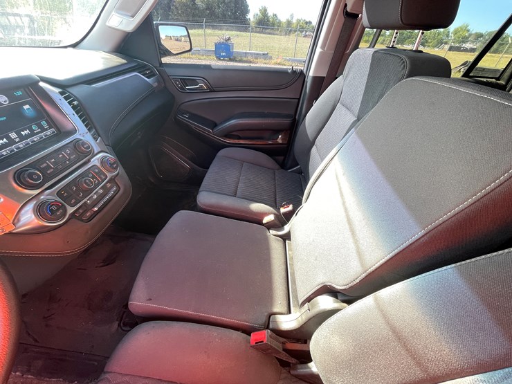 2019-chevrolet-tahoe-image-23