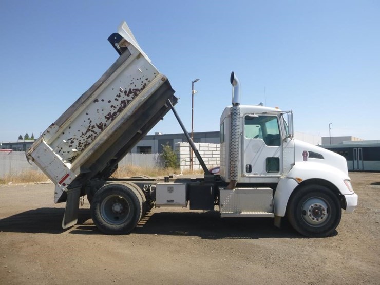 2009-kenworth-t370-image-10