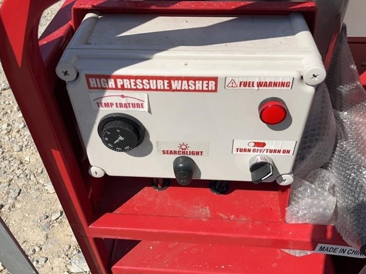 greatbear-4000psi-hot-water-pressure-washer-w/tank-image-4