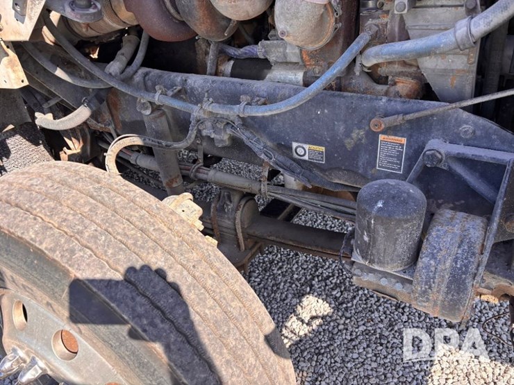 2005-kenworth-t800-image-63