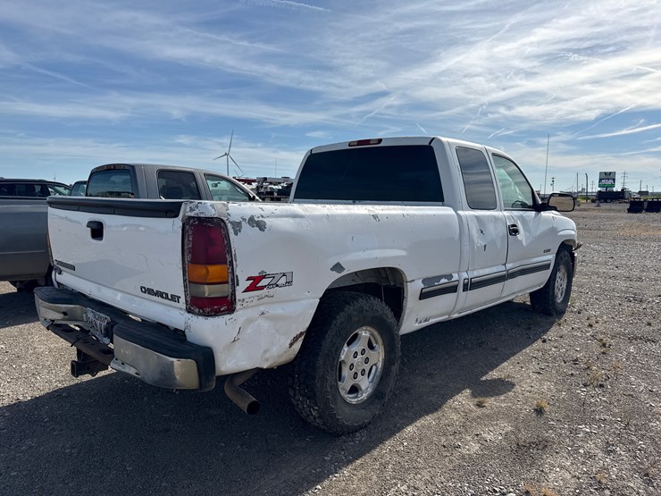 2002-chevrolet-1500-image-4