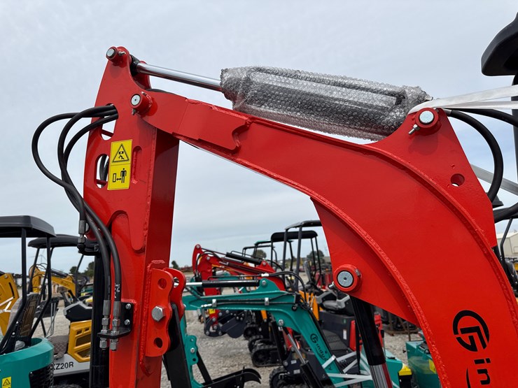 #220-•-#26494-•-unused-cfg-nt18k-mini-excavator-nt18k2025z0626029-image-7