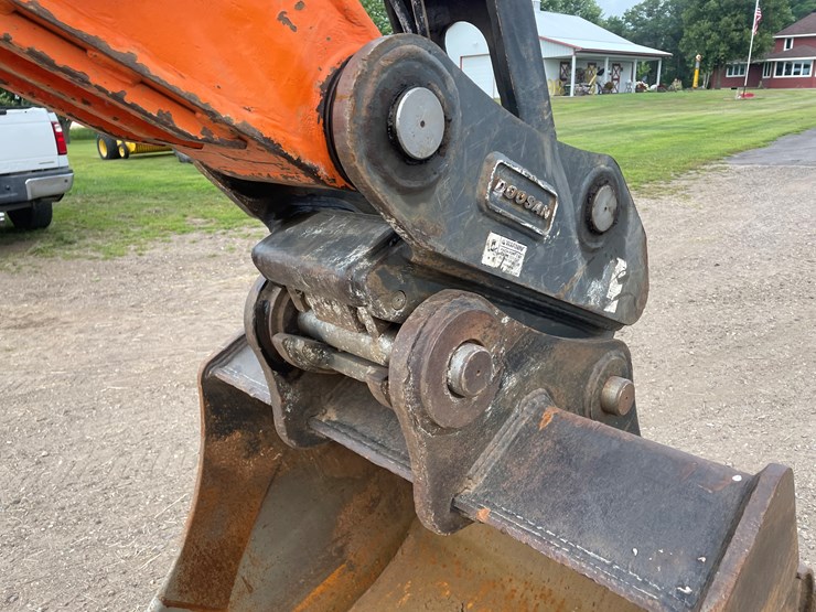 #2052-•-doosan-dx140llr-excavator-(cambridge,-mn)-image-26