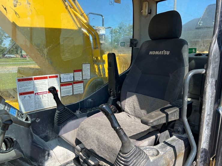 2023-komatsu-pc360-lc-11-image-38