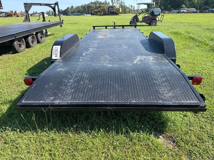2025-max-built-82"-x-20'-trailer-image-4