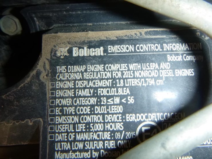 2016-bobcat-e32-image-29