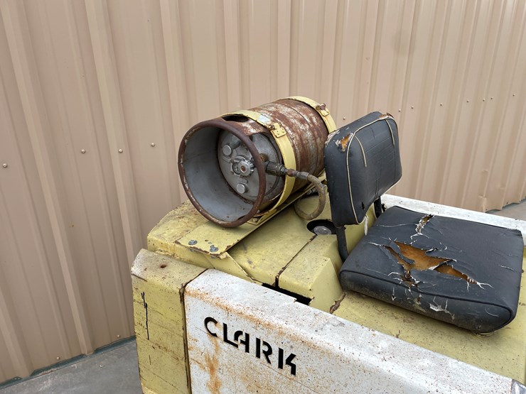 #2024-•-clark-propane-forklift-image-8