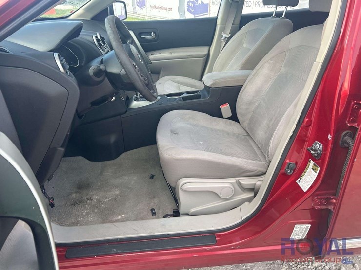 2014-nissan-rogue-image-14