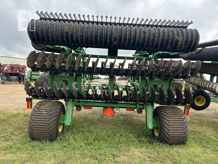 2021-john-deere-2680h-image-5