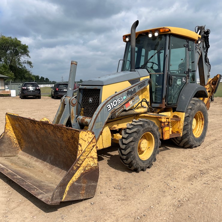#2054 • John Deere 310SJ