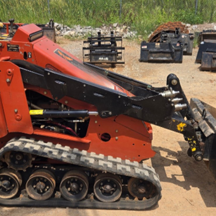 DITCH WITCH SK1050