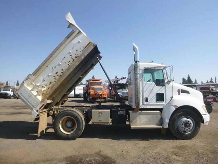 2009-kenworth-t370-image-10