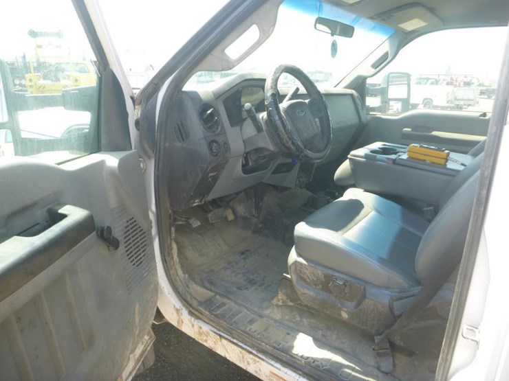 2012-ford-f450-image-13