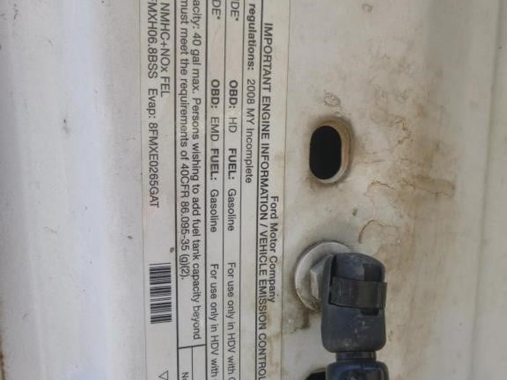 2008-ford-f550-image-18