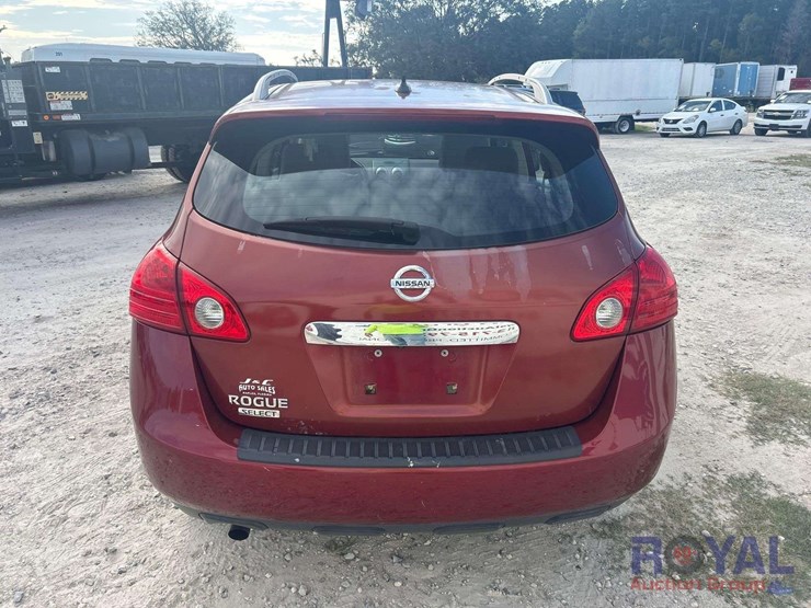 2014-nissan-rogue-image-21