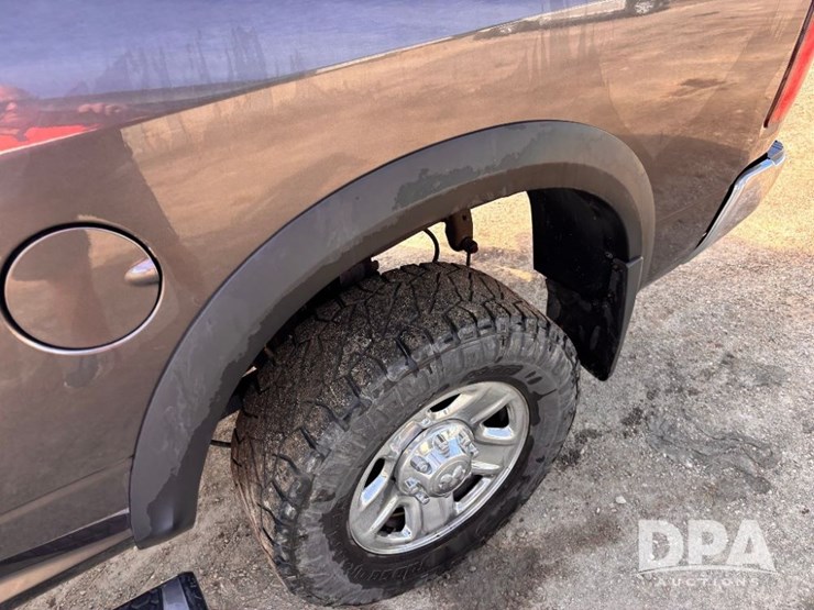 2018-dodge-ram-2500-image-26