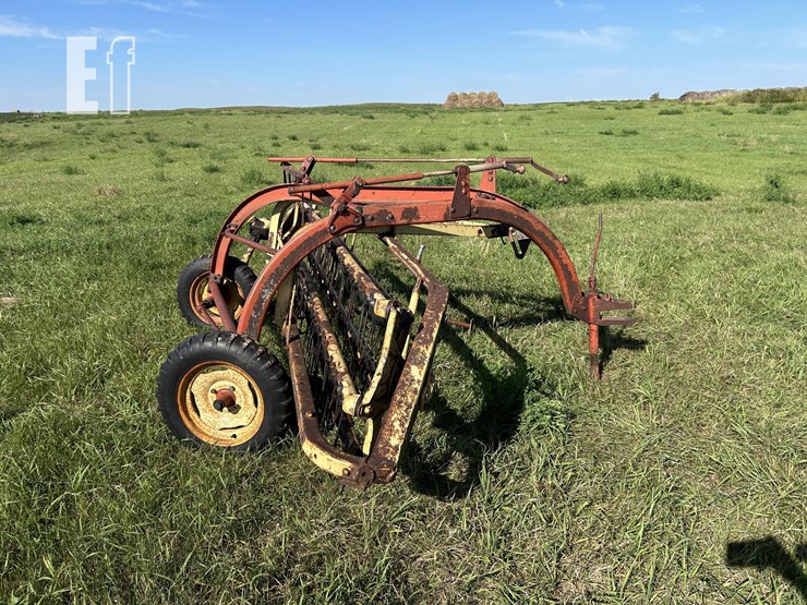 new-holland-259-image-6