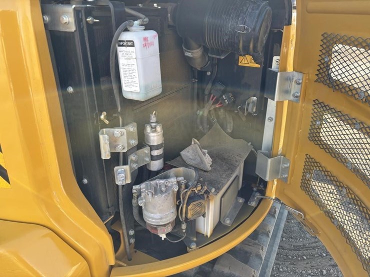2023-deere-60g-image-44