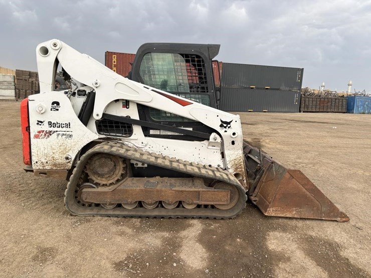 2022-bobcat-t770-image-7