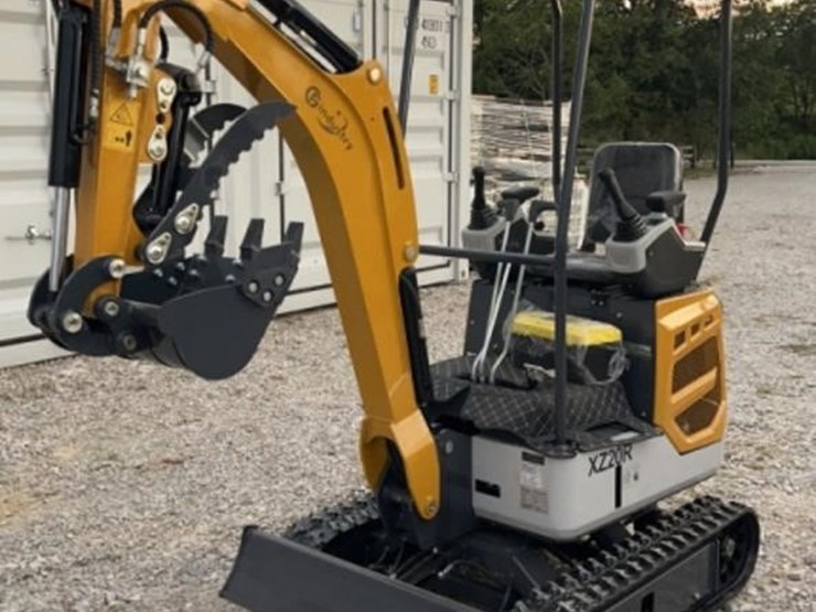 2025-cfg-xz20r-mini-excavator-image-2
