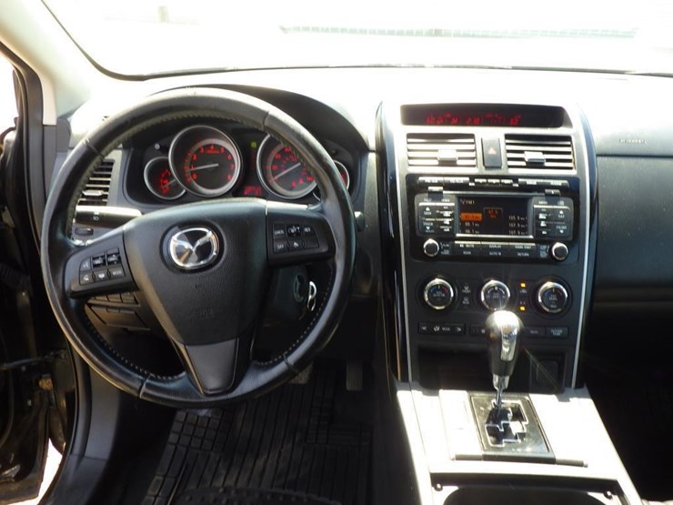 2011-mazda-cx9-image-9