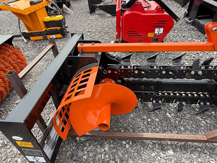 #2000-•-#27000-•-unused-giyi-gy-d39f-skid-steer-trencher-f-dkgj392507110-image-7