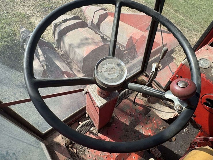massey-ferguson-205-image-31
