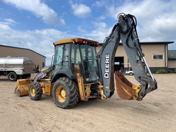 #2054-•-john-deere-310sj-image-2