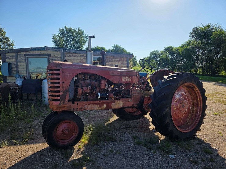 massey-ferguson-44-image-30