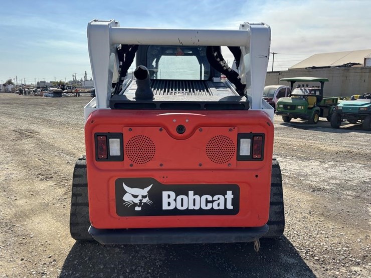 2024-bobcat-t770-image-8