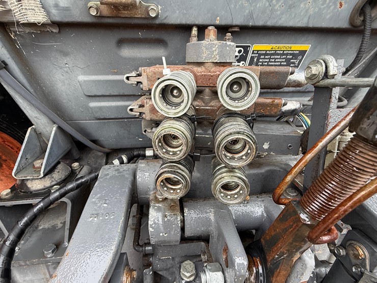 kubota-m9540-image-9