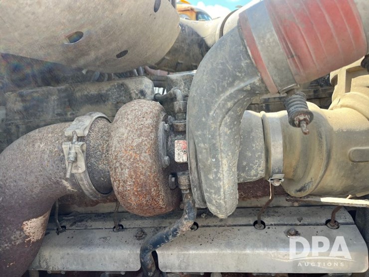 2002-mack-ch613-image-67