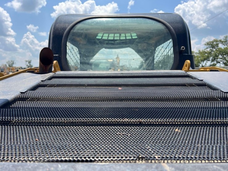 2018-caterpillar-259d-image-22