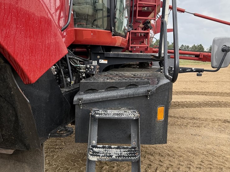 2010-case-ih-titan-3520-image-50