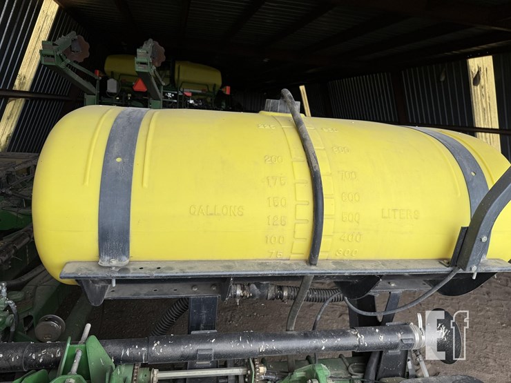 1997-john-deere-1770-image-29