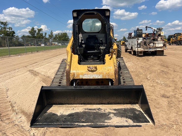 2012-caterpillar-279c2-image-7