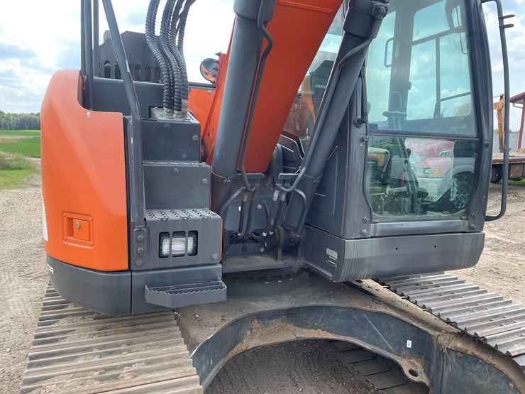#2052-•-doosan-dx140llr-excavator-(cambridge,-mn)-image-24