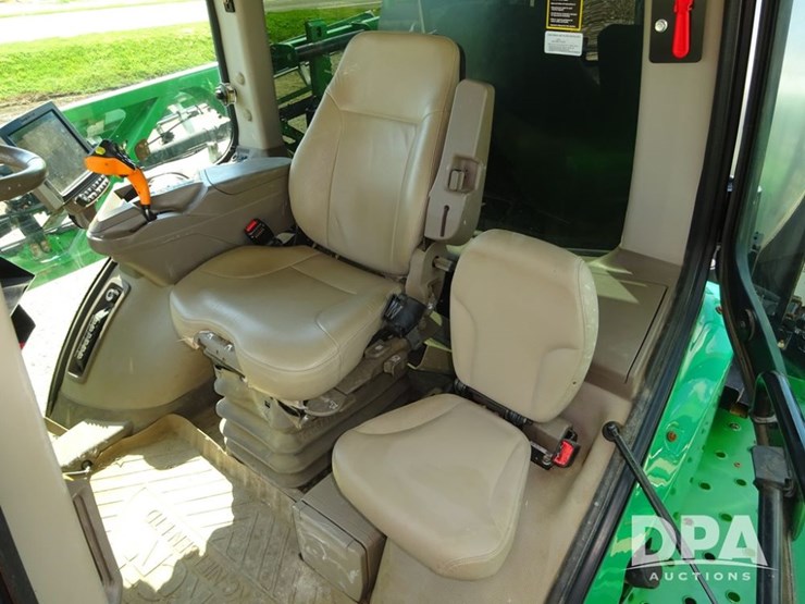 2019-john-deere-f4365-image-137