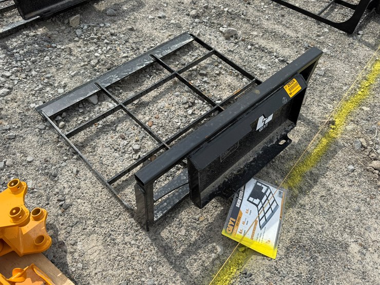 #230-•-#26324-•-unused-giyi-40"-mini-skid-steer-land-leveler-pdw2507178-image-3
