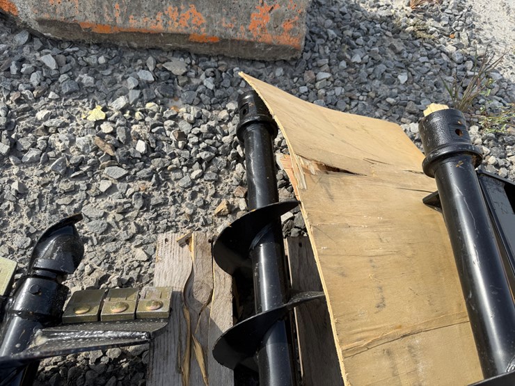 #2000-•-#26275-•-unused-giyi-skid-steer-auger-image-9