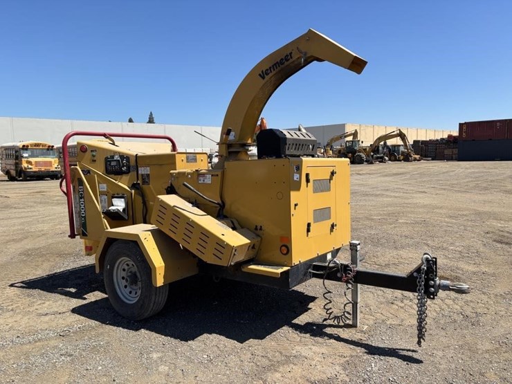 2022-vermeer-bc1000xl-image-2