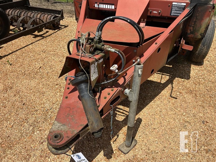 hesston-540-image-7