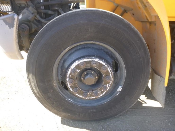 2006-international-durastar-4300-image-28
