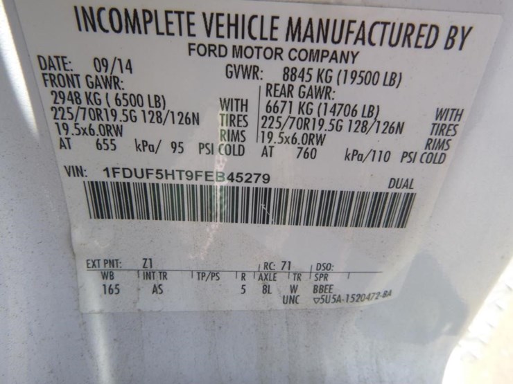 2015-ford-f550-image-31