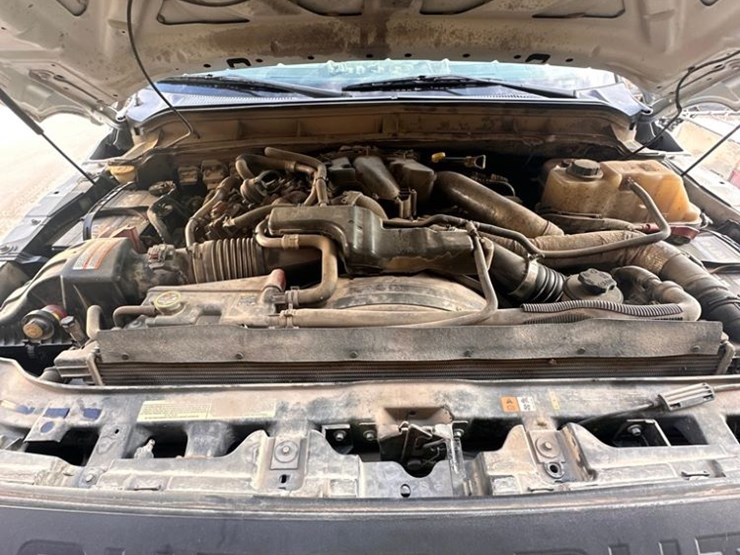2013-ford-f550-image-6