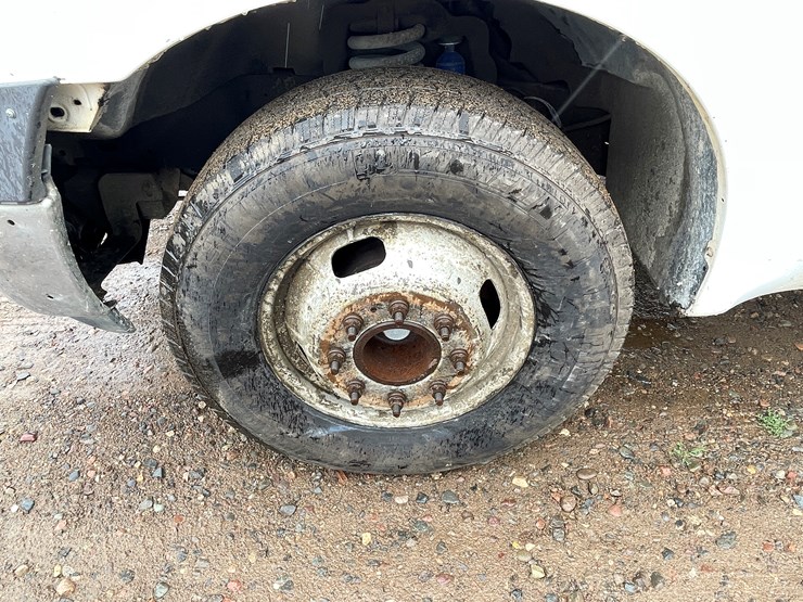 2005-ford-f350-image-9