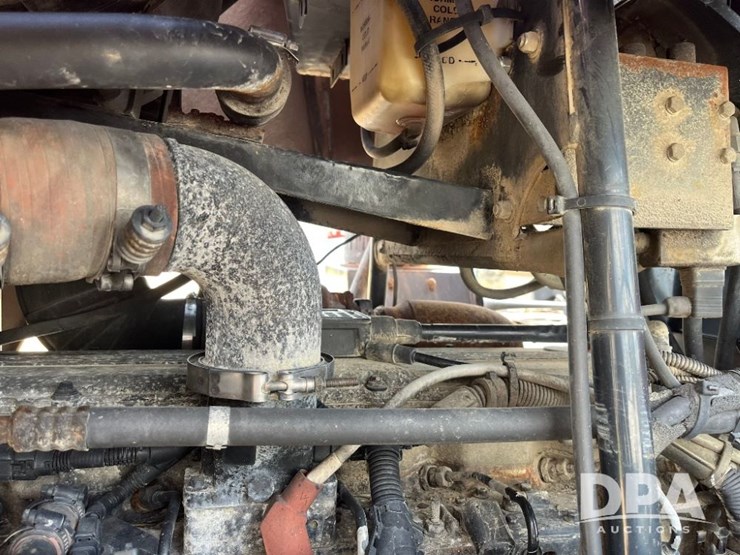 2009-case-ih-titan-4020-image-29