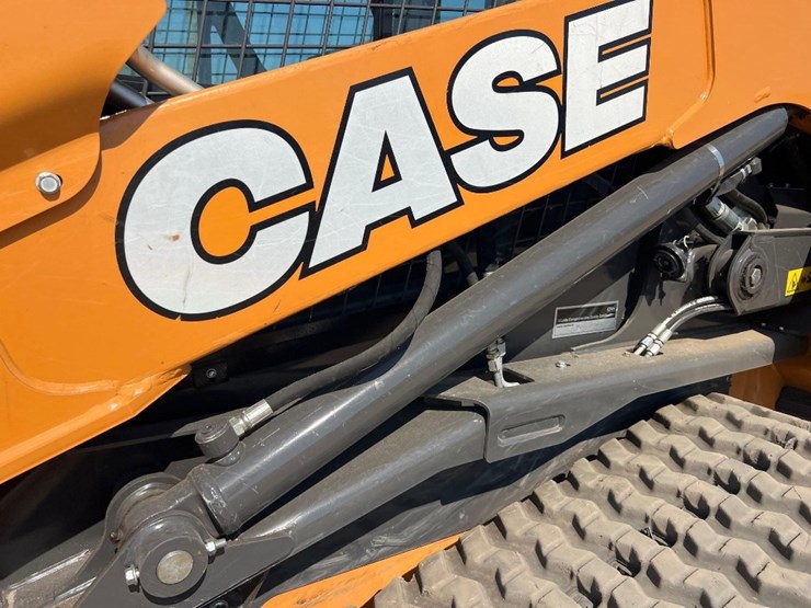 case-tv450b-image-13