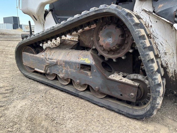2022-bobcat-t66-image-15