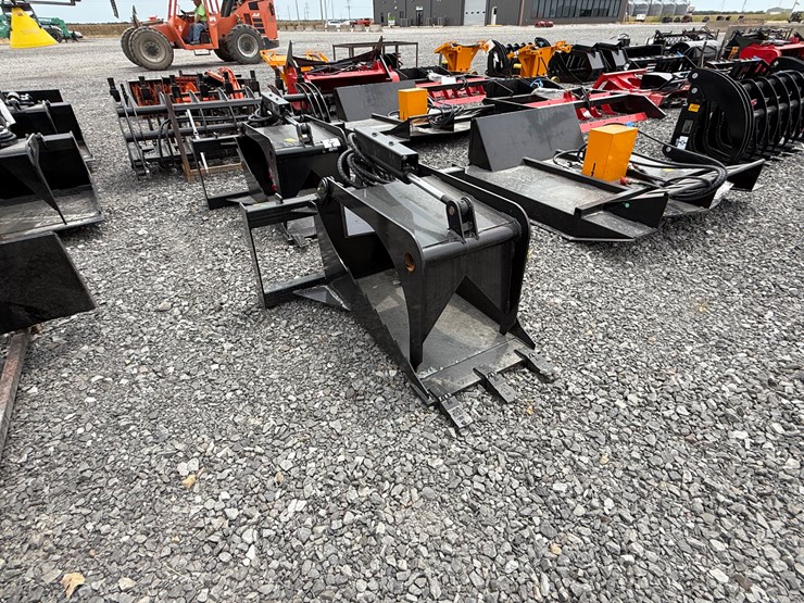 #2000-•-#27009-•-unused-giyi-gy-sgb20-skid-steer-grapple-bucket-d-szczd2506266-image-4